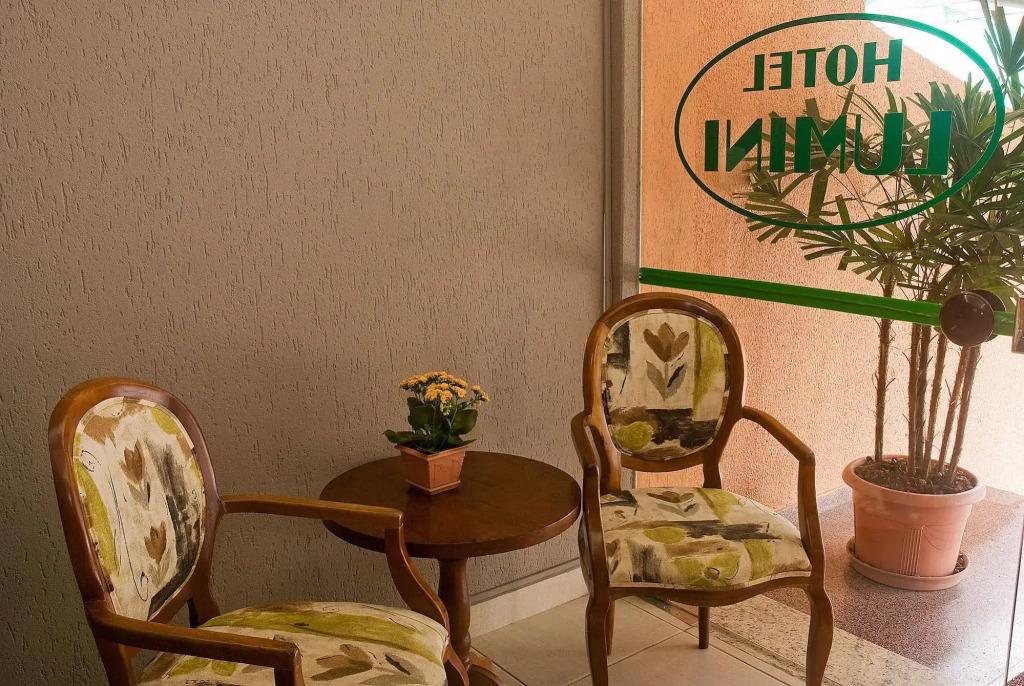 Hotel Lumini
