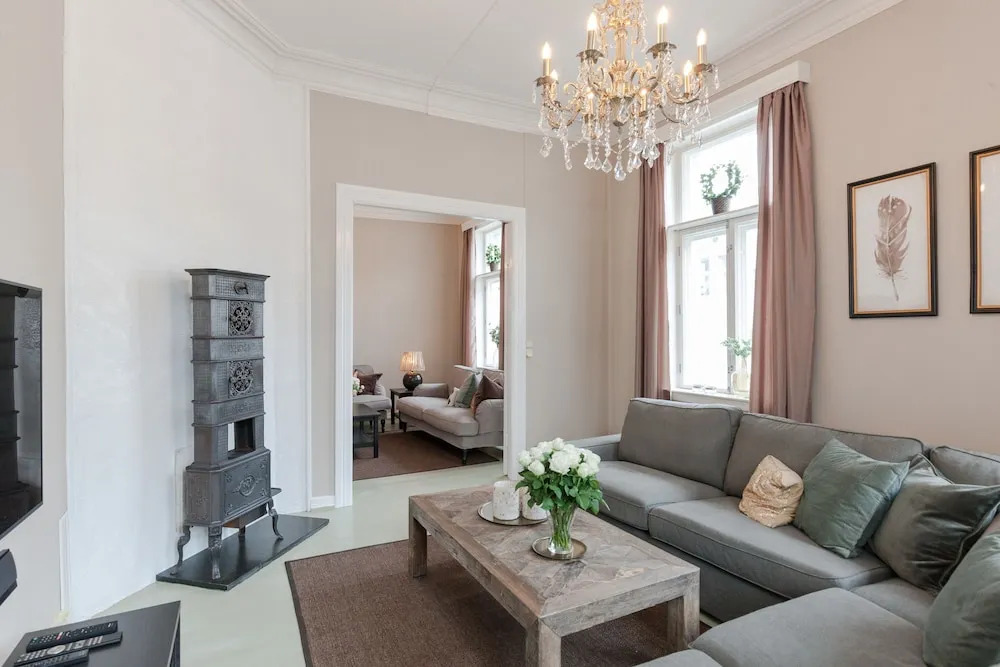 Exclusive apartment in city