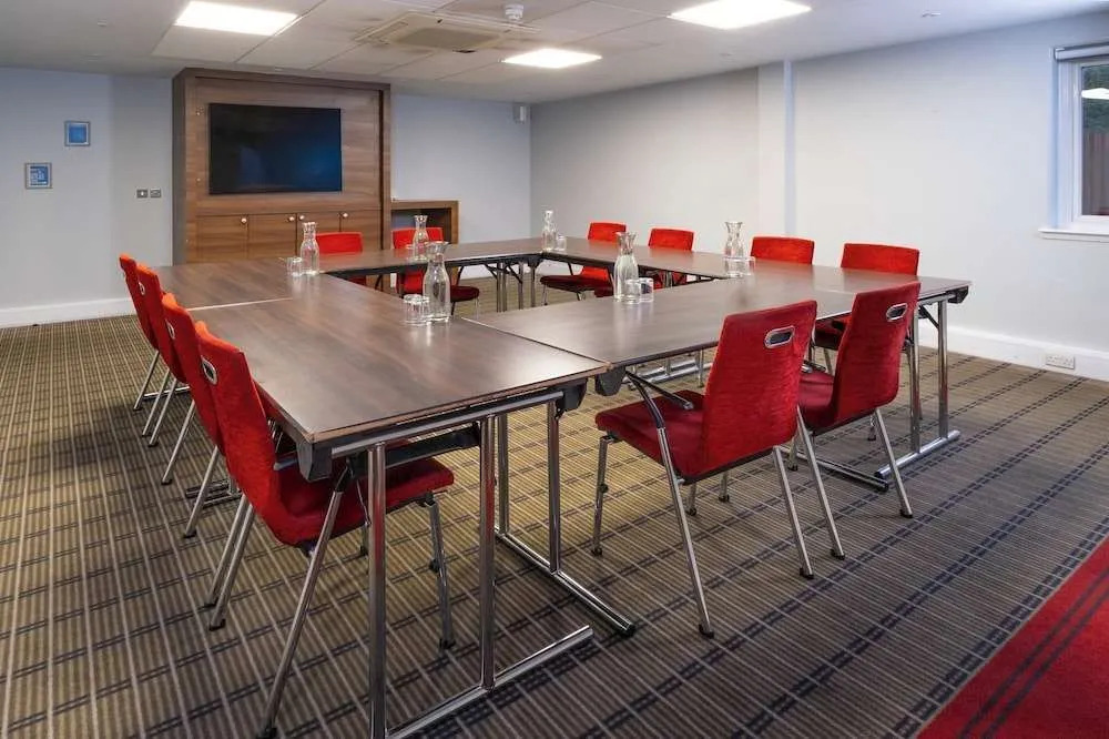 Holiday Inn Express Birmingham Oldbury M5 Jct 2