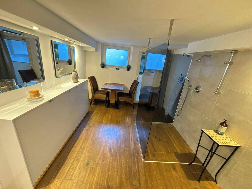 Stunning 1-bed Apartment in Herzogenrath