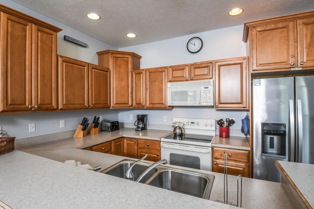It's 5 O'Clock Somewhere 4 Bedroom Townhome