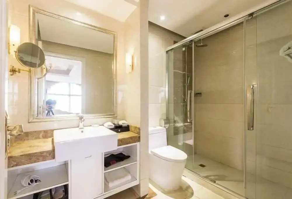 Kaiyuan Manju Select Hotel(Hongqiao Hub National Exhibition Center Sto