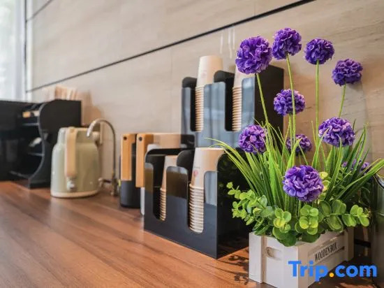 Homeinn Plus Hotel (Shenyang Santai Subway Station Santai Wanxianghui)