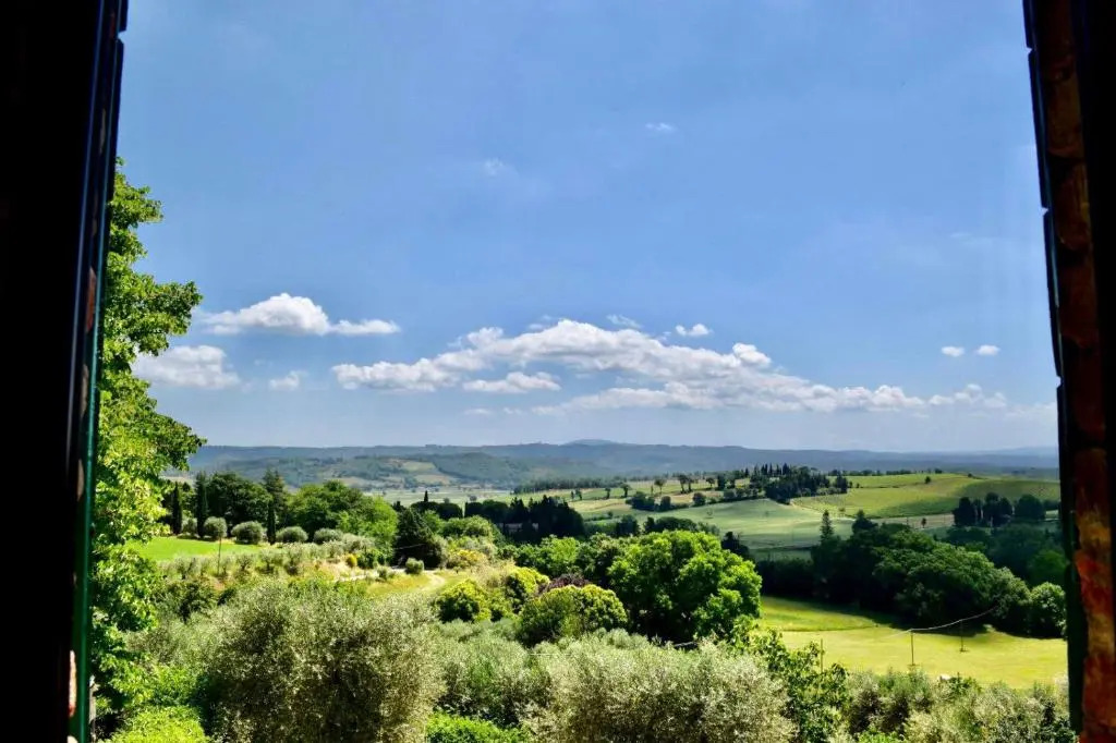 Podere Bargnano Cetona, Sleeps 12, Pool, WiFi, Air conditioning