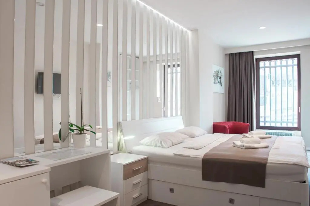 B&B Schlosser