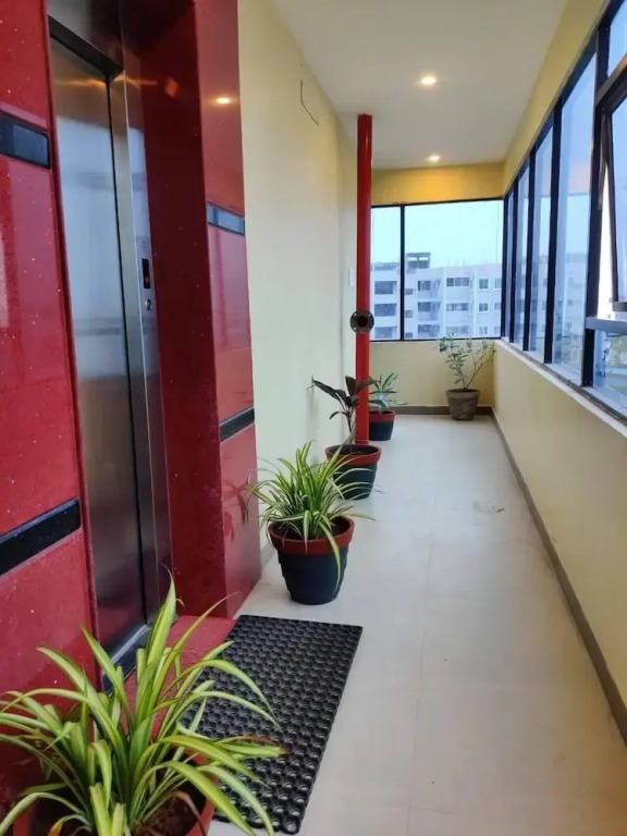 Raajas Grand by OYO Rooms