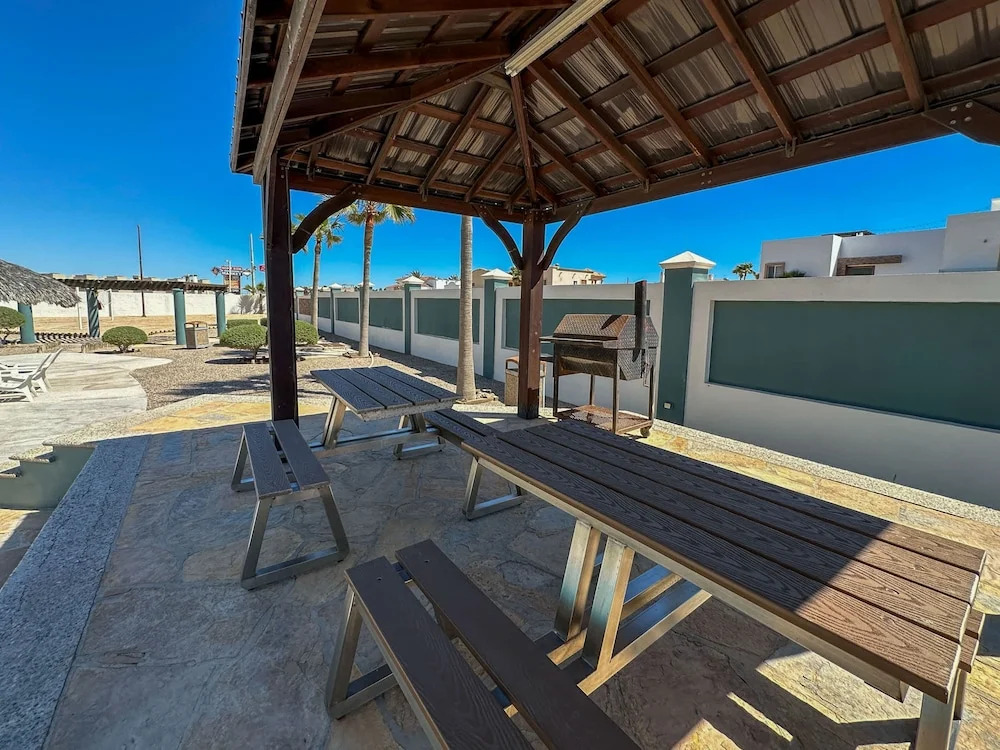 2BR Sunset Escape for Families