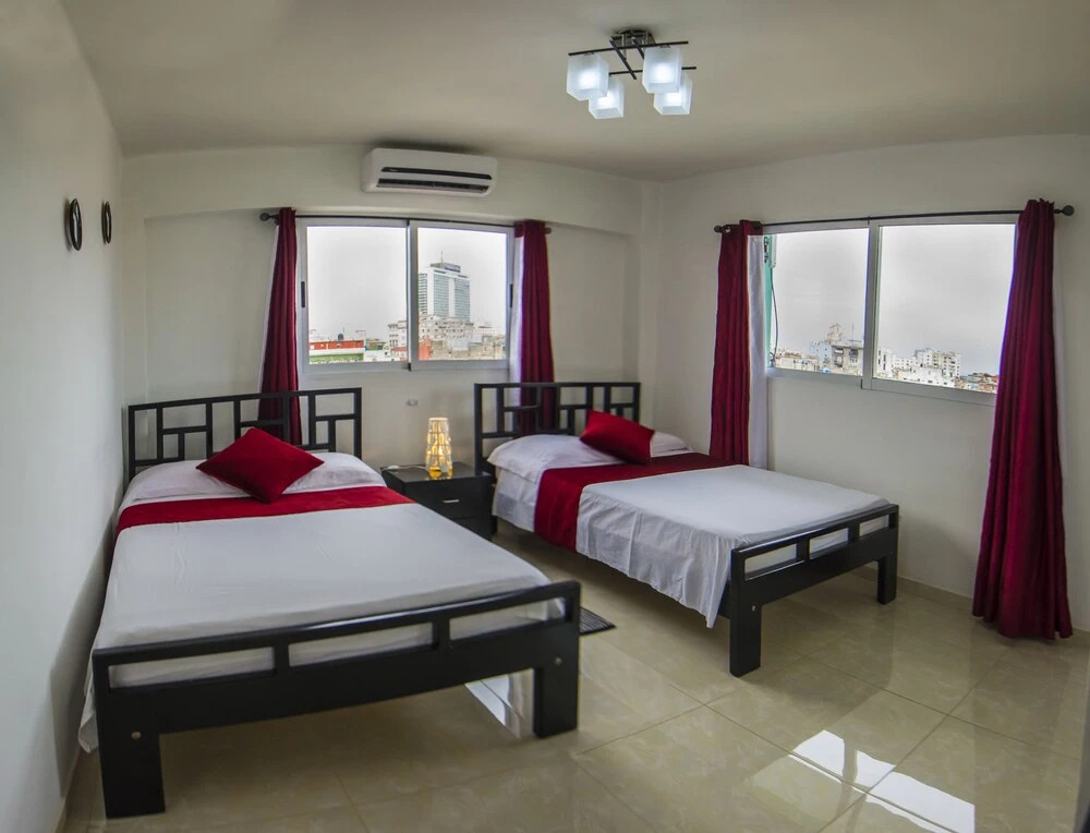 Luxury Neptuno Apartment