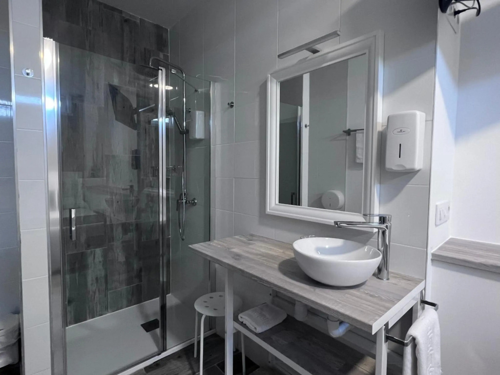 HOSTAL CASA JULIO - Auto Check-in