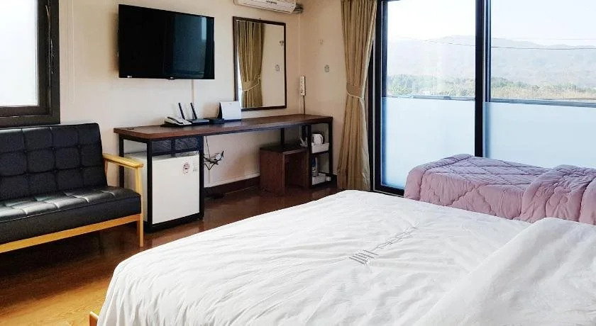 Goodstay Motel Hill