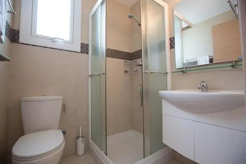 Beautiful 5 Star Holiday Villa in a Prime Location in Paralimni, Book Early To Secure Your Dates, Paralimni Villa 1242