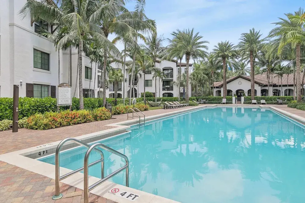 Kasa Hollywood Fort Lauderdale