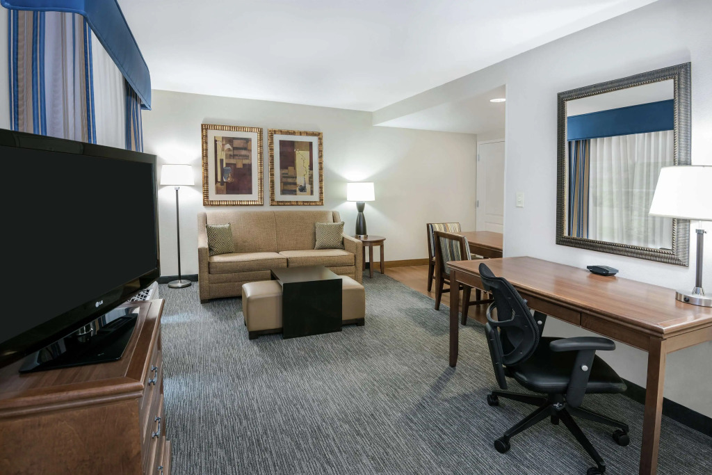 Homewood Suites Laredo at Mall Del Norte