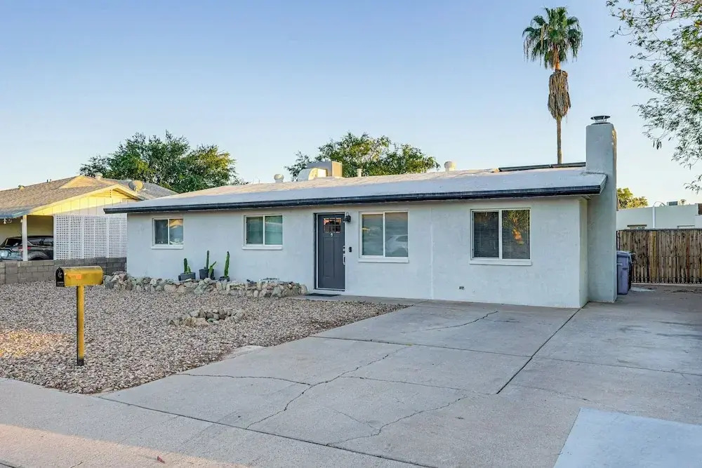 Easy Walk to Dtwn Gilbert, Family-friendly Oasis!