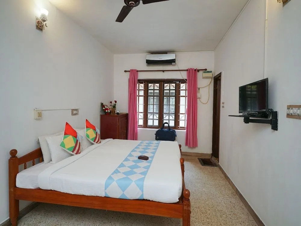 Home Splendid Stay by OYO Rooms