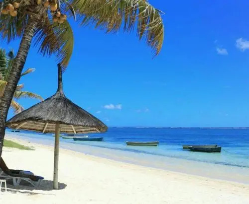 Villa Bienvenue Beachfront House