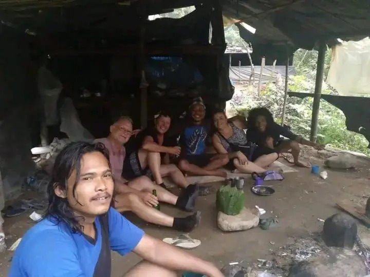Brown Bamboo Guest house & jungle trekking orang-utan