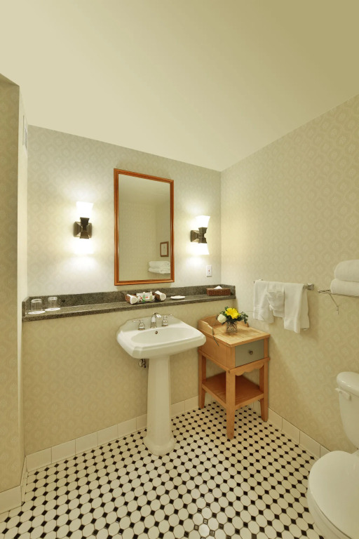St. Eugene Golf Resort & Casino