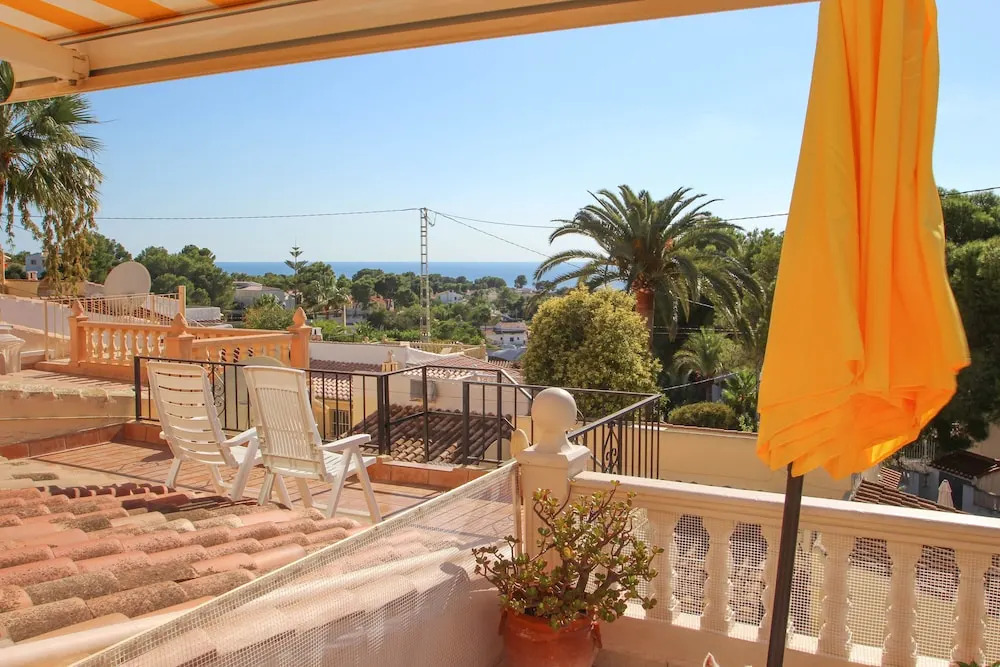 Gina - fantastic sea view apartment in Moraira