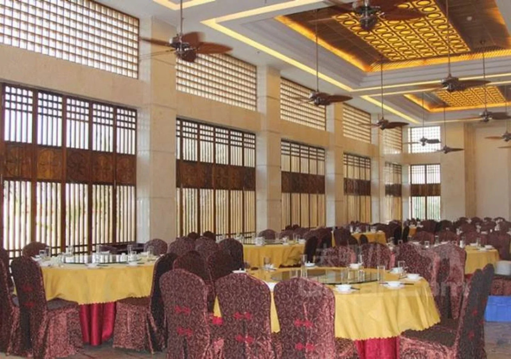 Suhai Hot Spring Hotel
