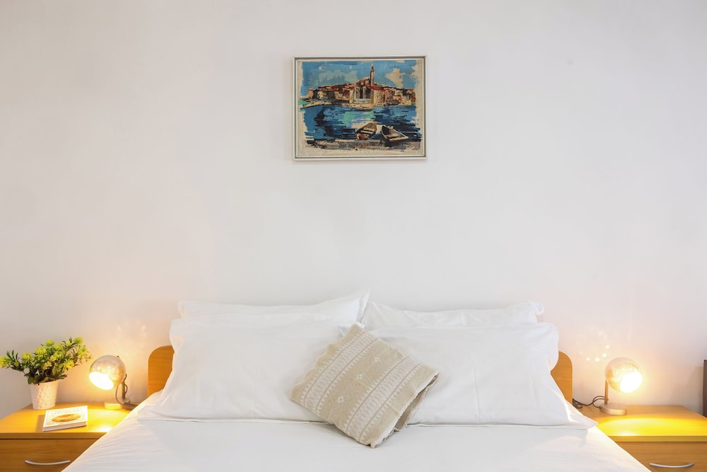 Apartments Josip