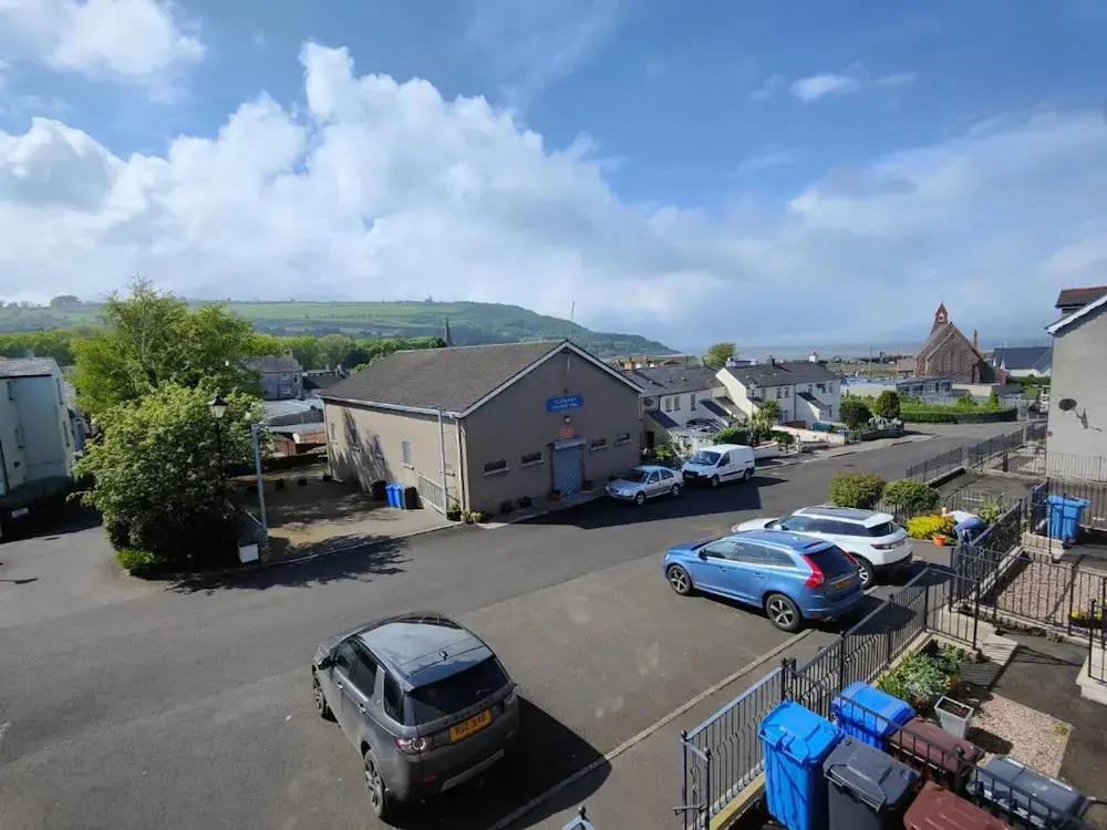 Castleview Large 3 Bedroom Family House - Glenarm