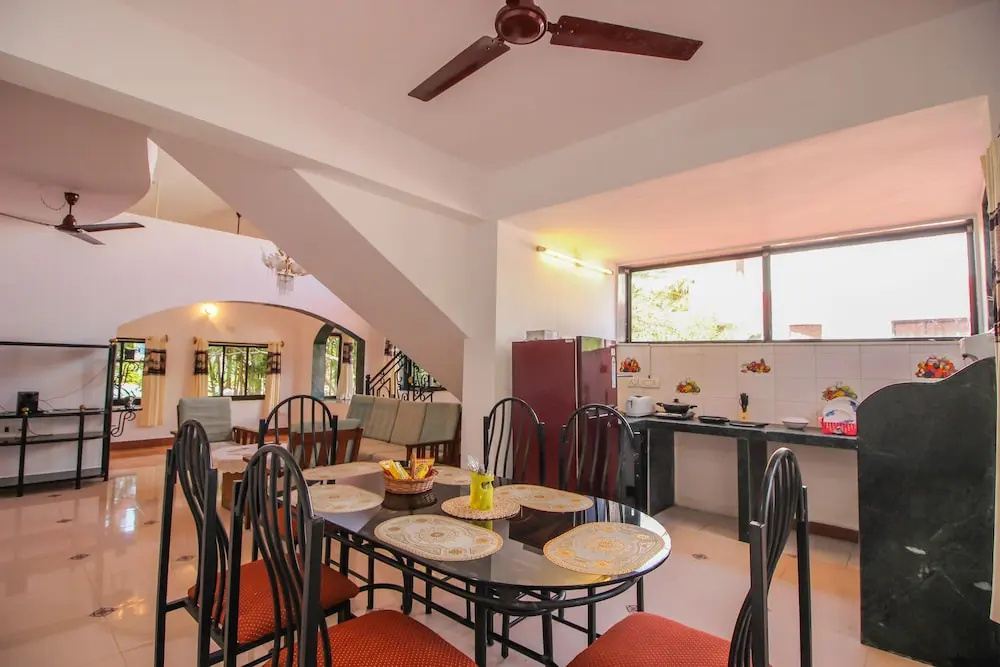 OYO 10401 Home 4BHK Villa Assagaon