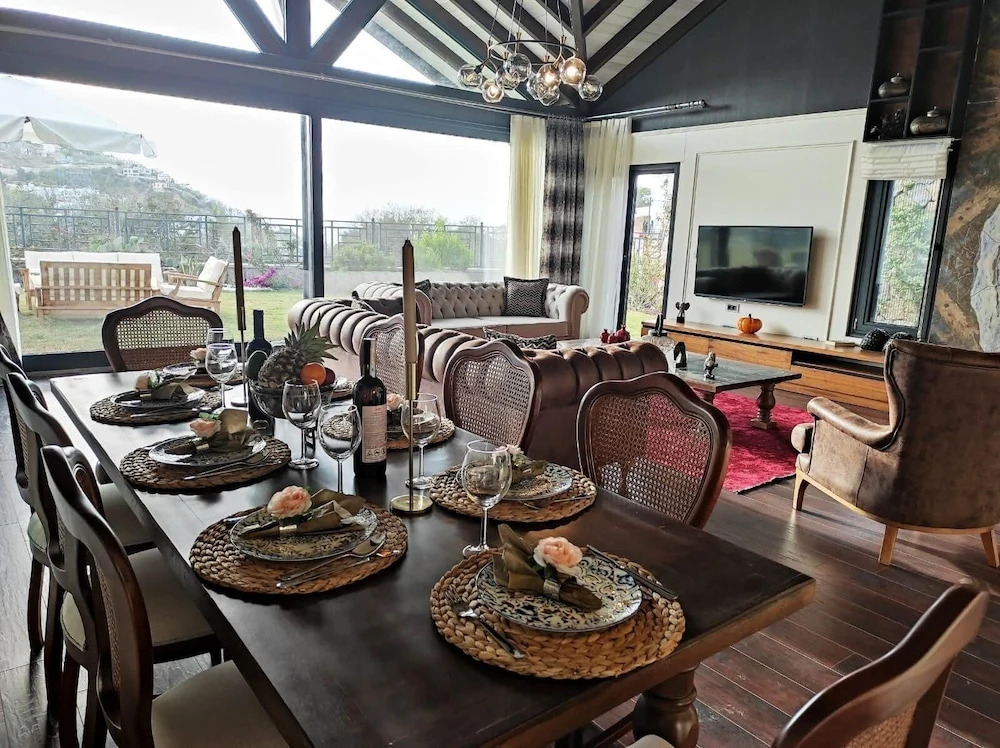 Yalıkavakta 4 Odalı Villa BD4150