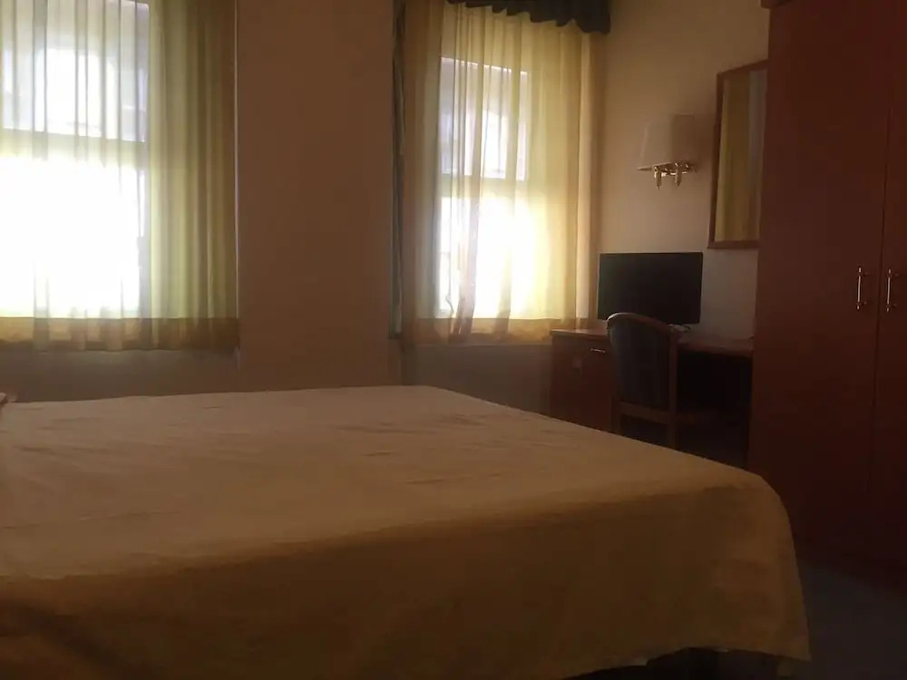 Hotel Gonzaga