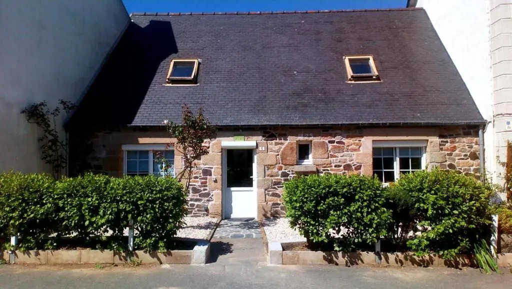 Ty Jeanne, le charme de la pierre au coeur du village