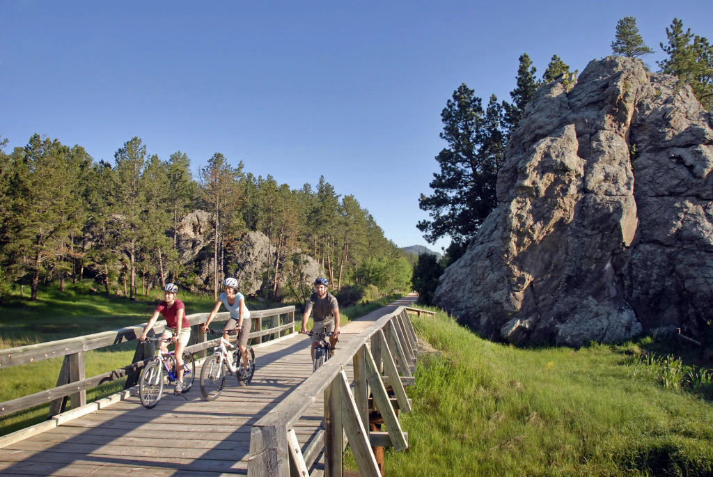 Holiday Inn Express & Suites - Rapid City - Rushmore South by IHG