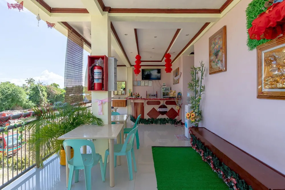 Arjaymay Apartelle