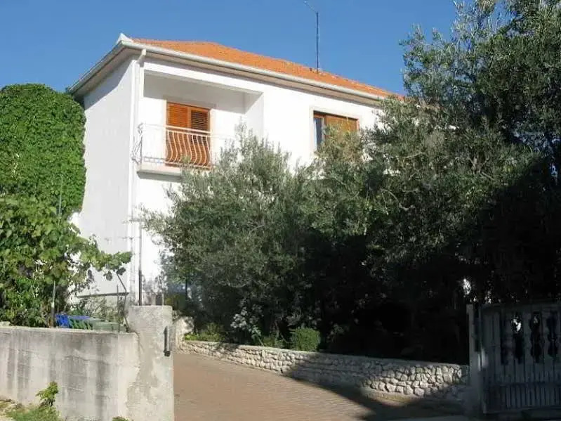 Apartments Ante