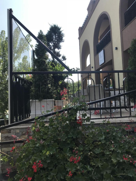 Hotel Edma