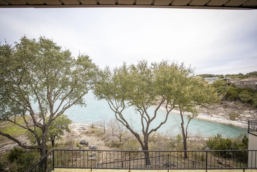 Serenity Point At Canyon Lake 4 Bedroom Home