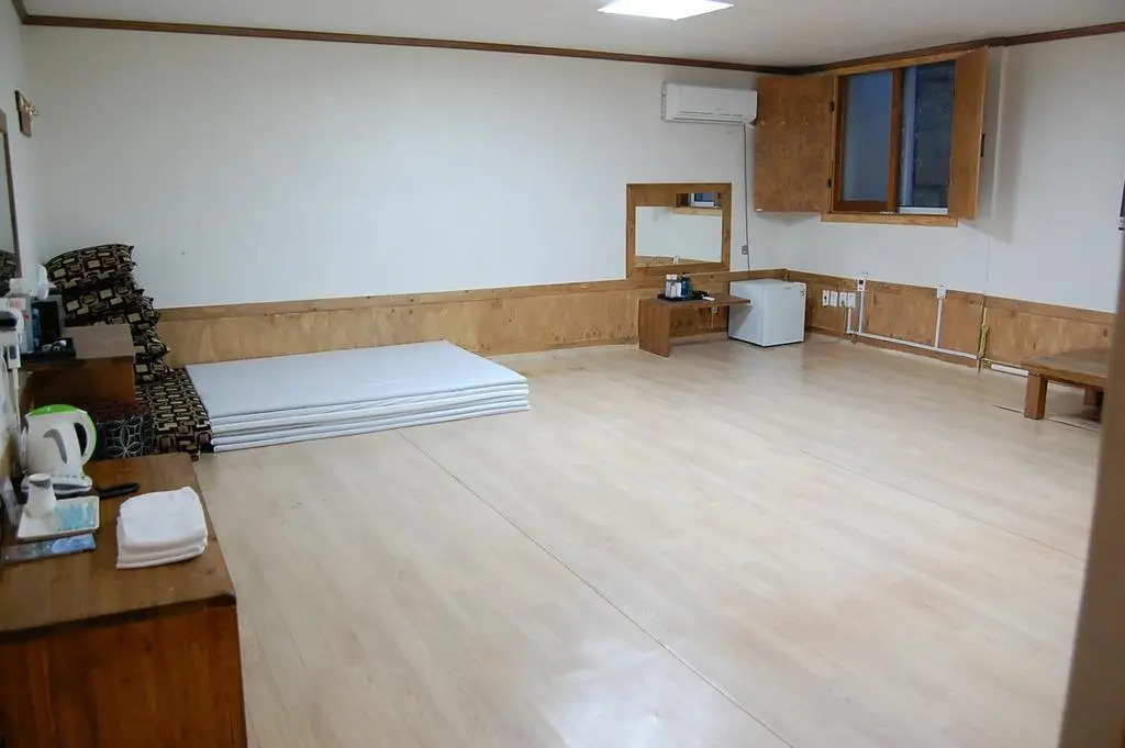 Jangsu Spa Hotel