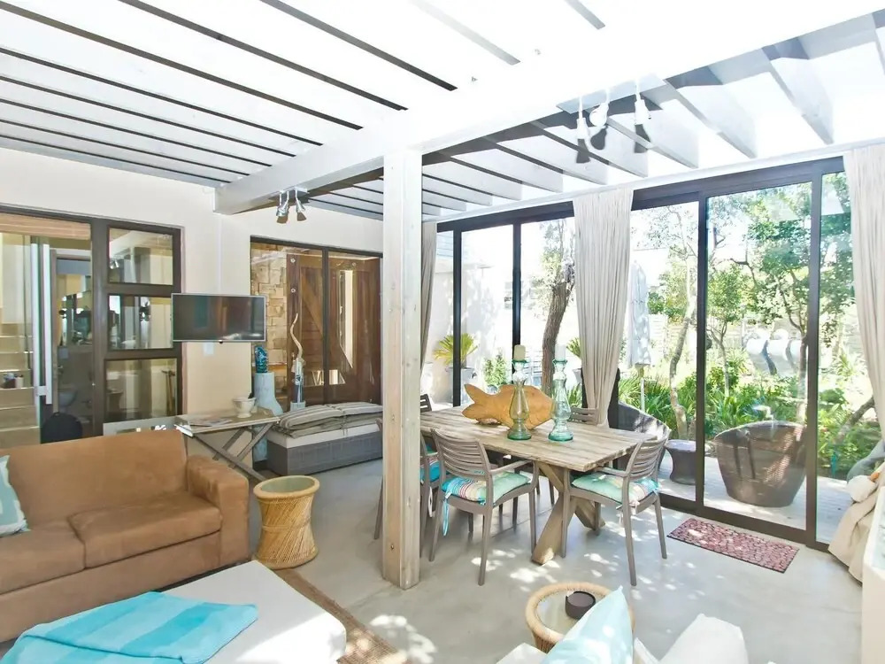 Dolphin Villa