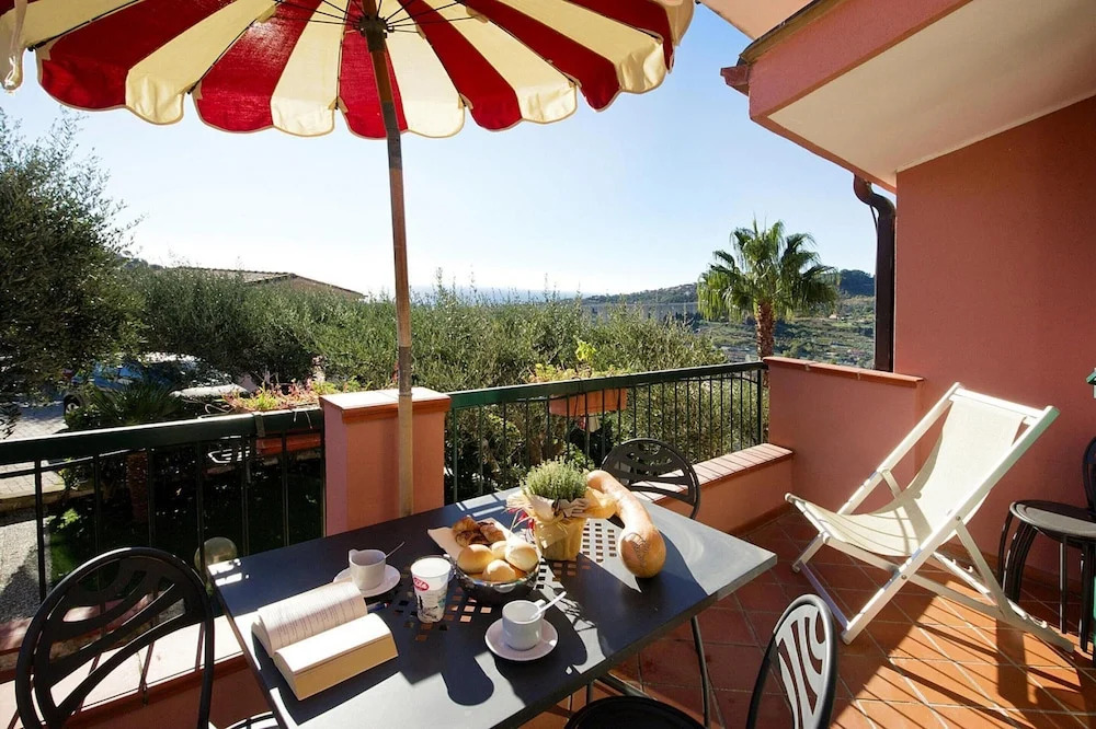 Holiday Villa Apartment in Imperia