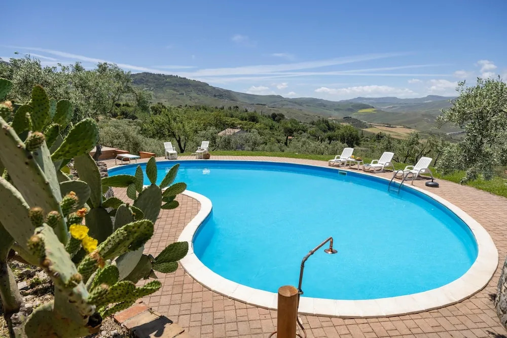 Villa Granci con Piscina by Wonderful Italy