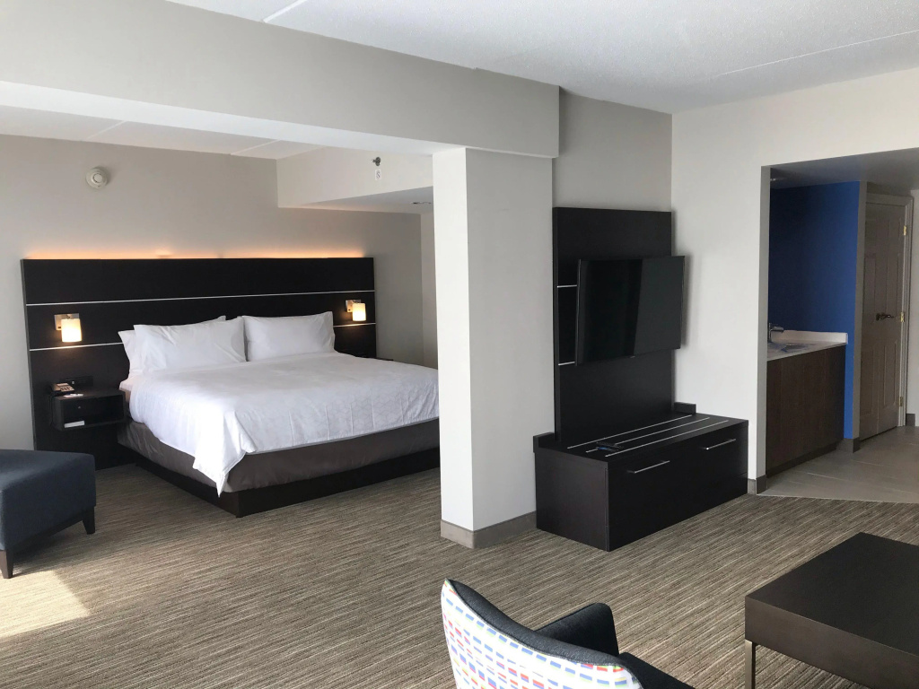 Holiday Inn Express & Suites - Prospect Heights by IHG