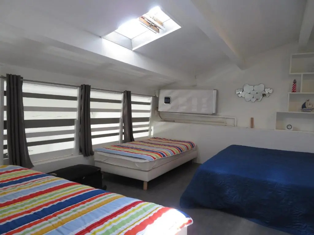 Appartement Sète, 2 Pièces, 6 Personnes - Fr-1-338-357