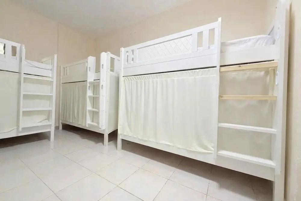 TIDY Premium Hostel