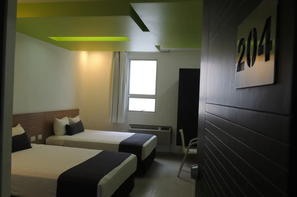 Nu Hotel