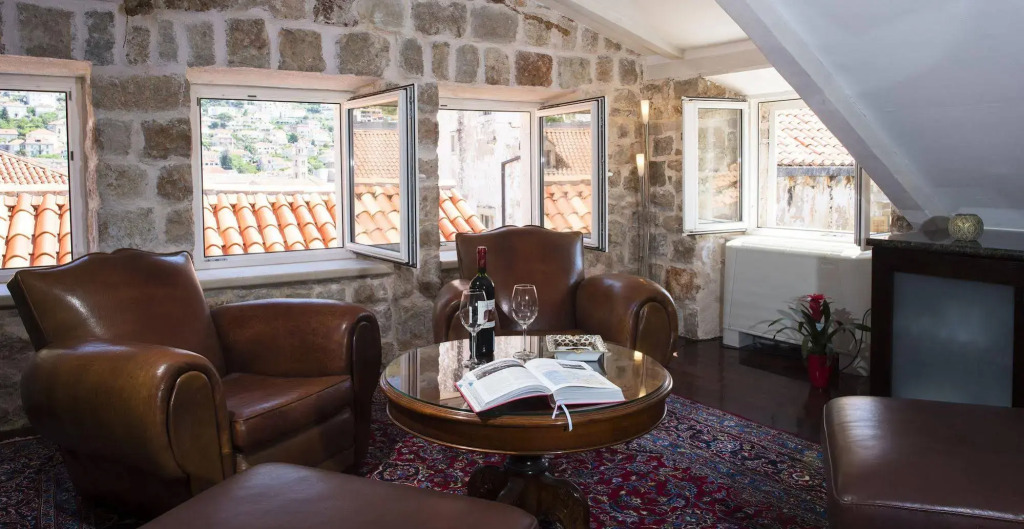 Villa Mirabilis, stunning superior villa, Dubrovnik Old Town