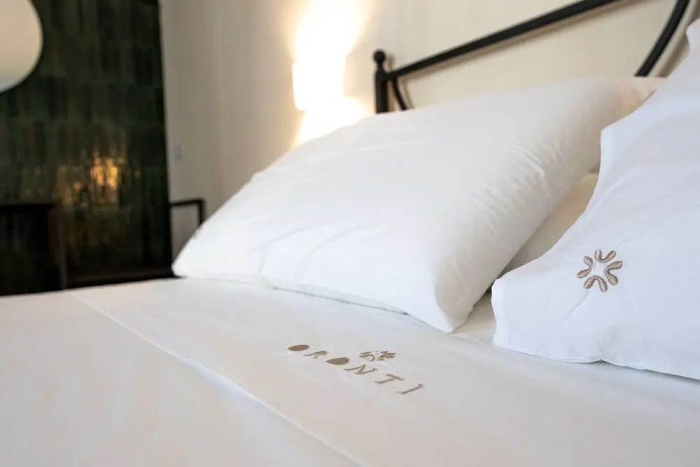 Oronti Accommodations