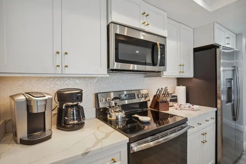 Pelican Pointe 5B