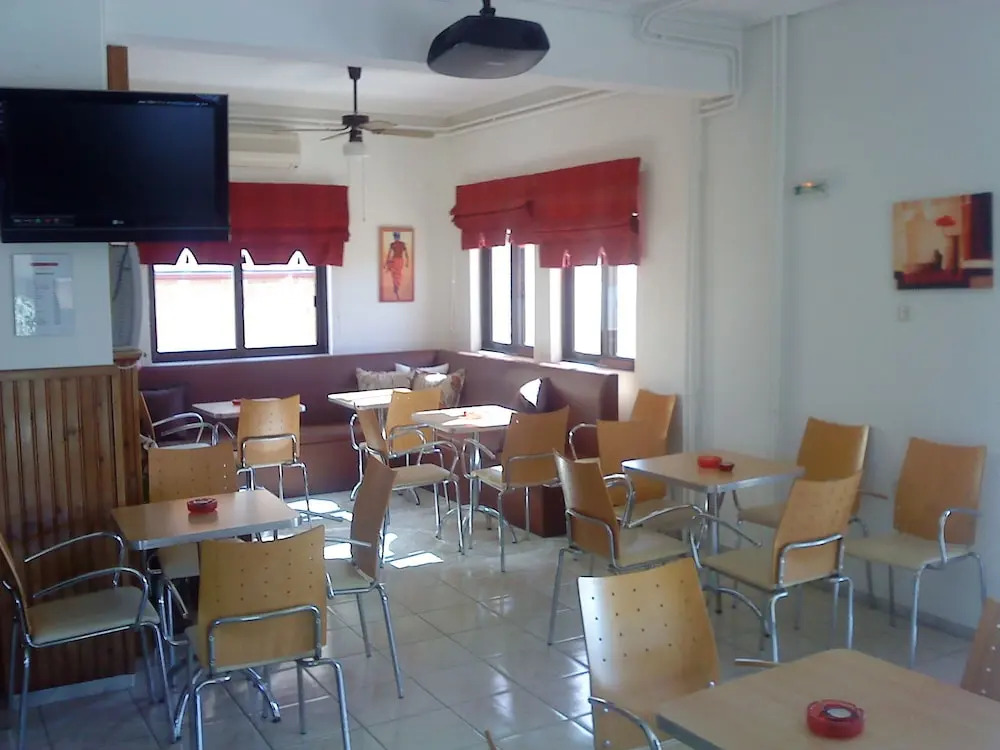 Ballas Hotel
