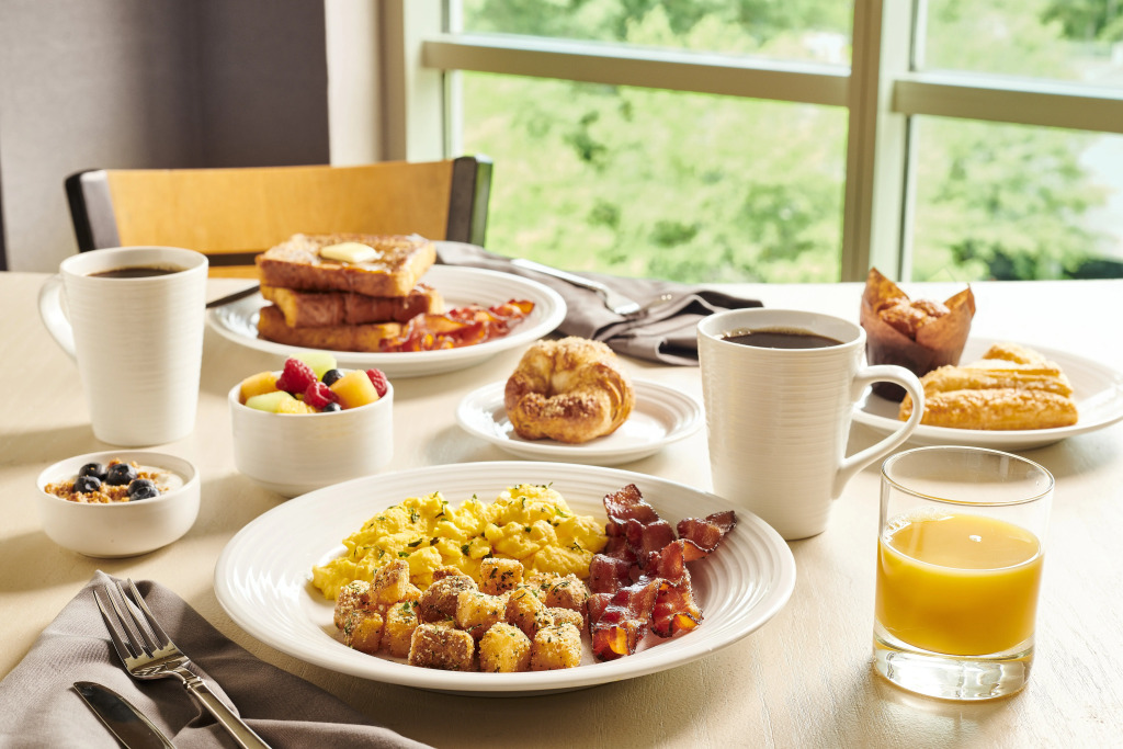 Holiday Inn Grand Rapids-Airport by IHG