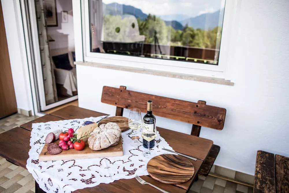 Apartment 4 Holiday - Apartment Matilde