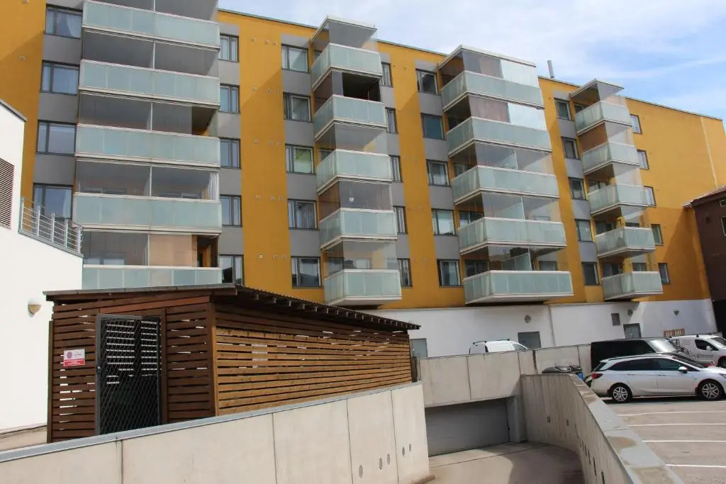NEW Modern 4-room Apartment with big Balcony in Center of Tallinn